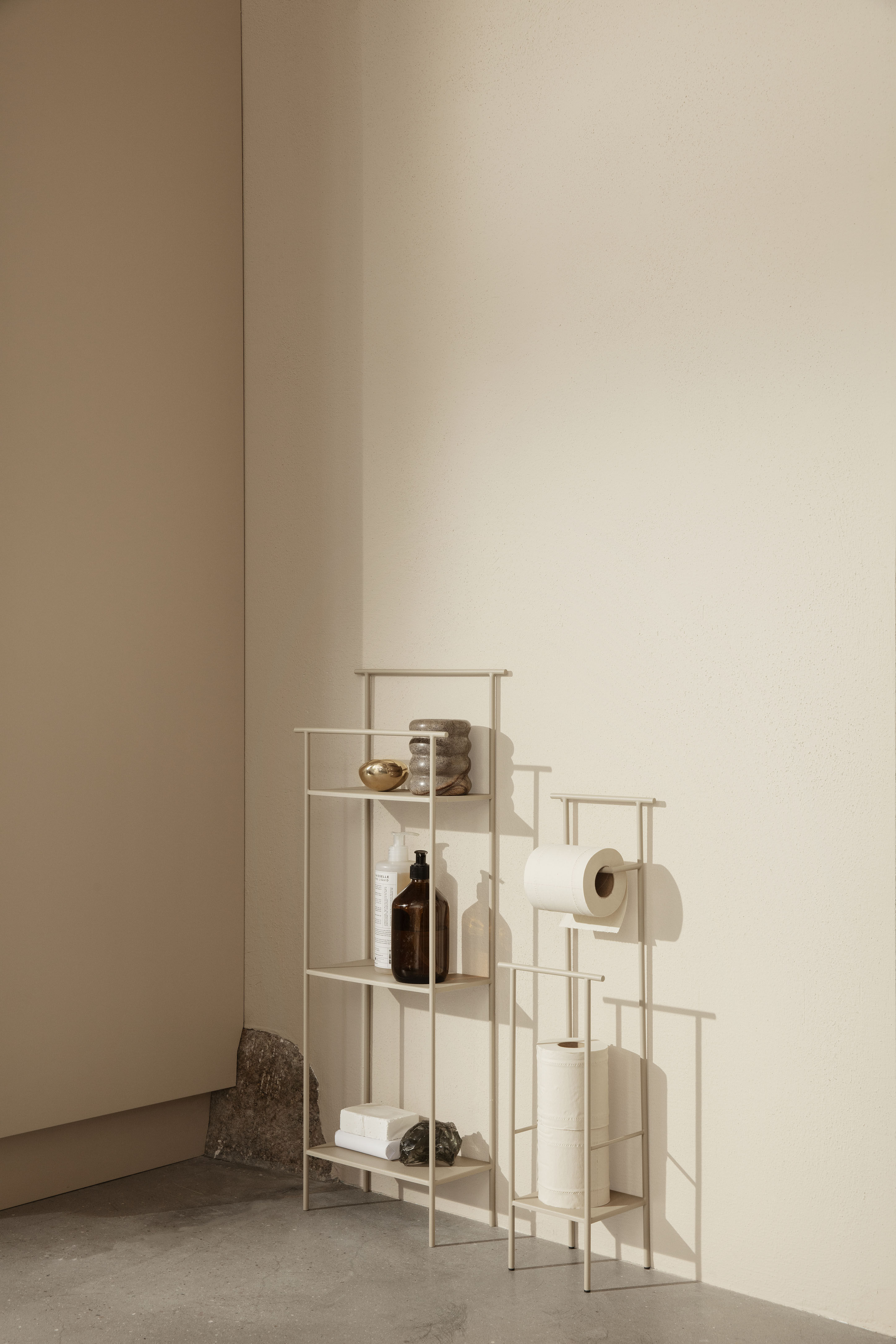 Ferm Living Dora Toilet paper holder - cashmere beige | Made