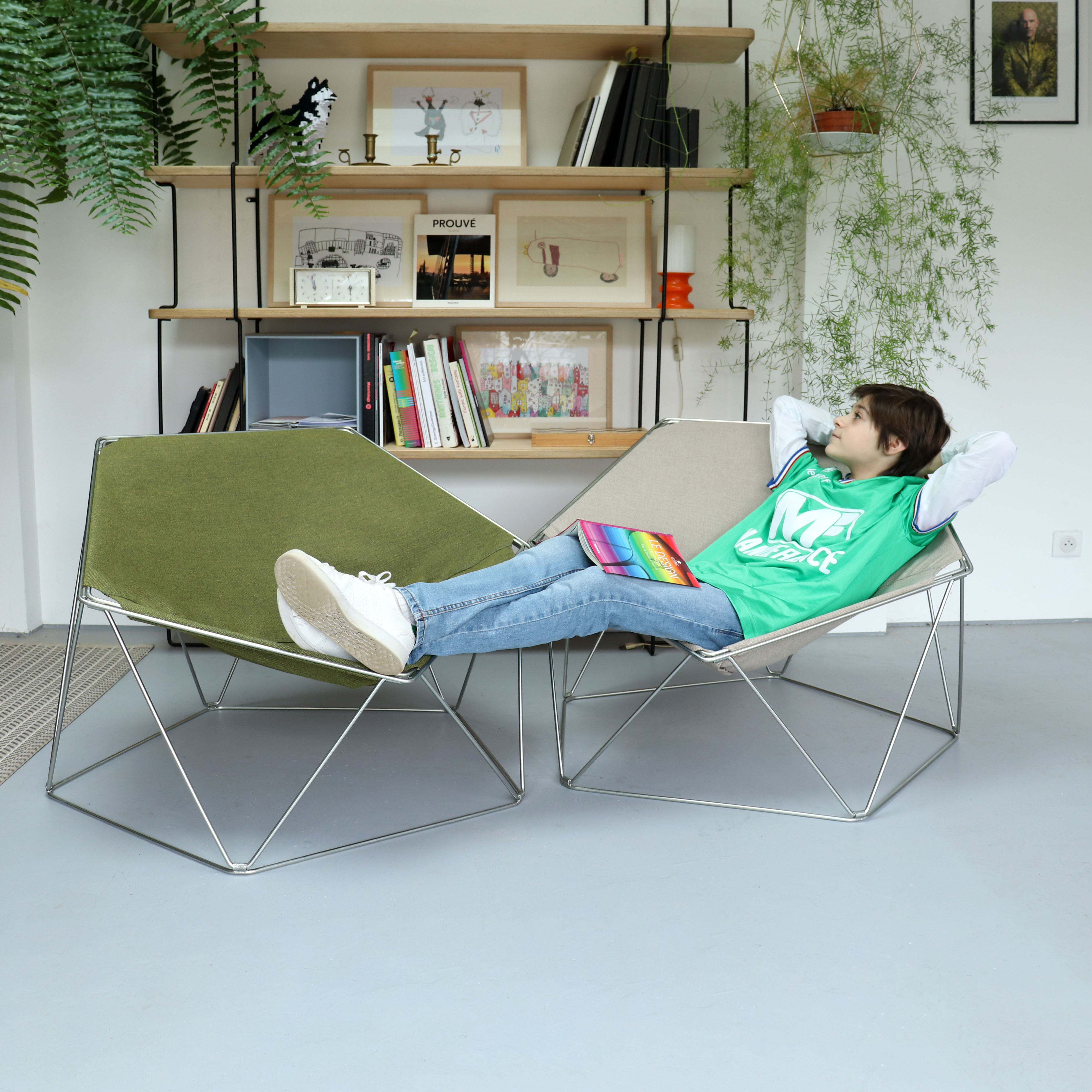 Sessel Penta von Compagnie - stahl kaktus-grün | Made In Design