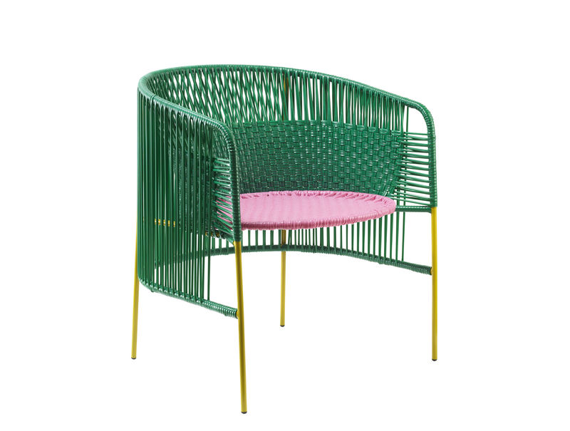 Möbel - Lounge Sessel - Sessel Caribe Lounge plastikmaterial grün - ames - Grün & rosa / Stuhlbeine curry - Recycelte Kunststoffdrähte, Thermolackierter verzinkter Stahl