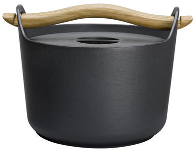 Tableware - Dishes and cooking - Sarpaneva Casserole dish by Iittala - Black / wood - Cast iron, Wood