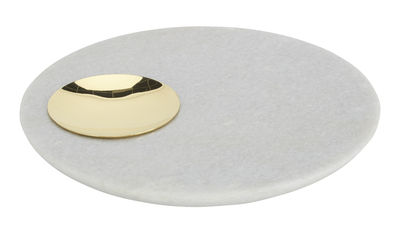 Tisch und Küche - Tabletts und Servierplatten - Stone Tablett / Ø 20 cm - Tom Dixon - Goldfarben / Marmor weiß - Marmor, Messing