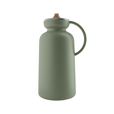Tableware - Water Carafes & Wine Decanters - Silhouette Insulated jug - / 1 L - Oak stopper by Eva Solo - Cactus green - Plastic material