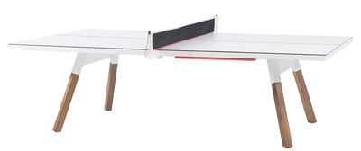Outdoor - Gartentische - Y&M rechteckiger Tisch / L 274 cm - Tischtennisplatte und Esstisch - RS BARCELONA - Weiß / Tischgestell holzfarben - HPL, Iroko-Holz, Stahl