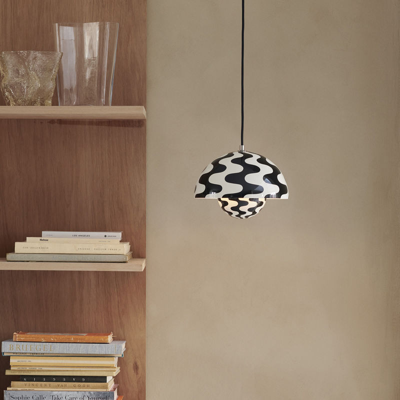 &tradition FlowerPot VP1 Pendant - white black | Made In Design UK