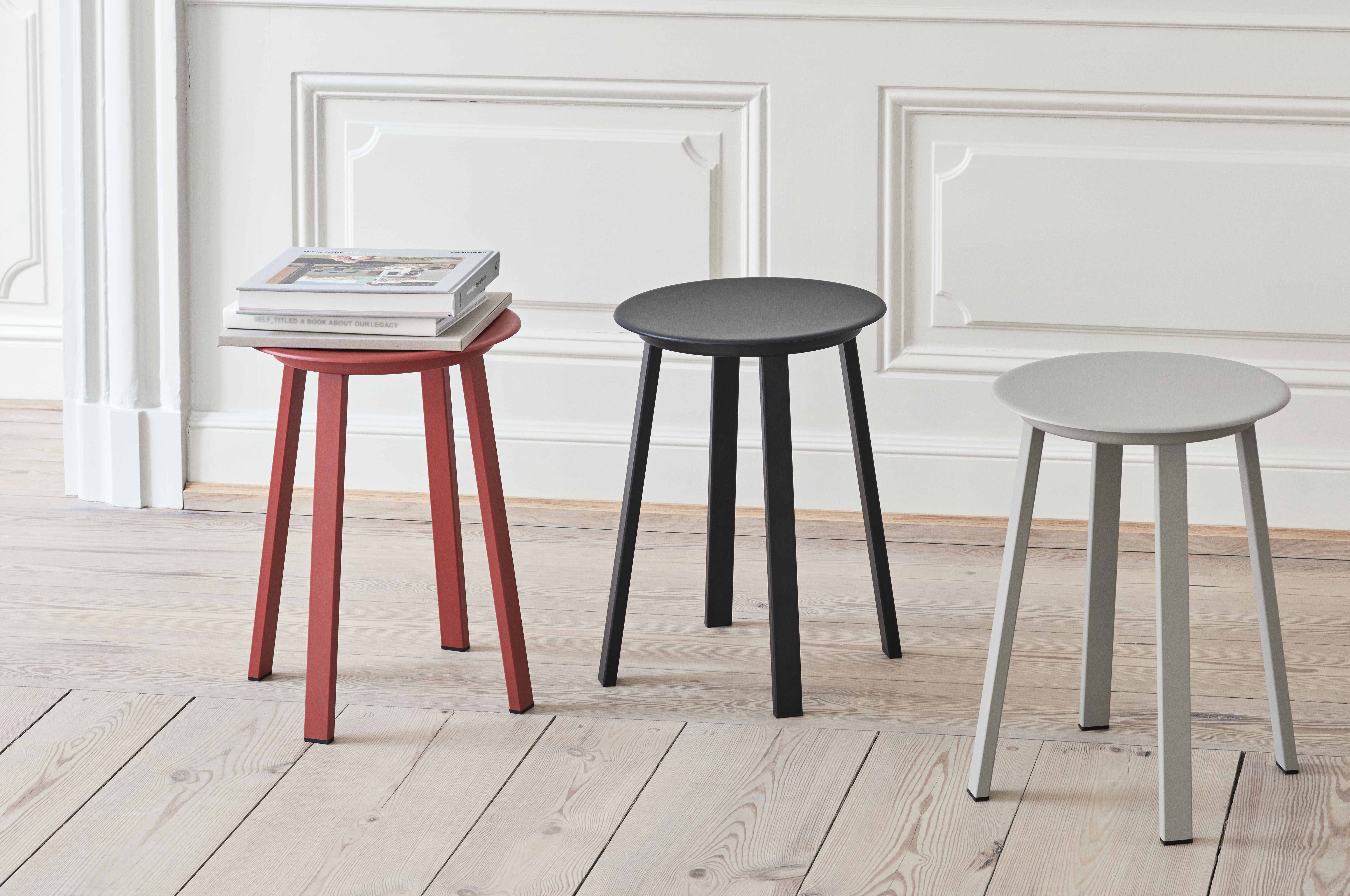 Hay Revolver Stool black Made In Design UK