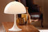 Lampe de table Panthella / Ø 40 x H 58 cm - Plastique - Louis Poulsen