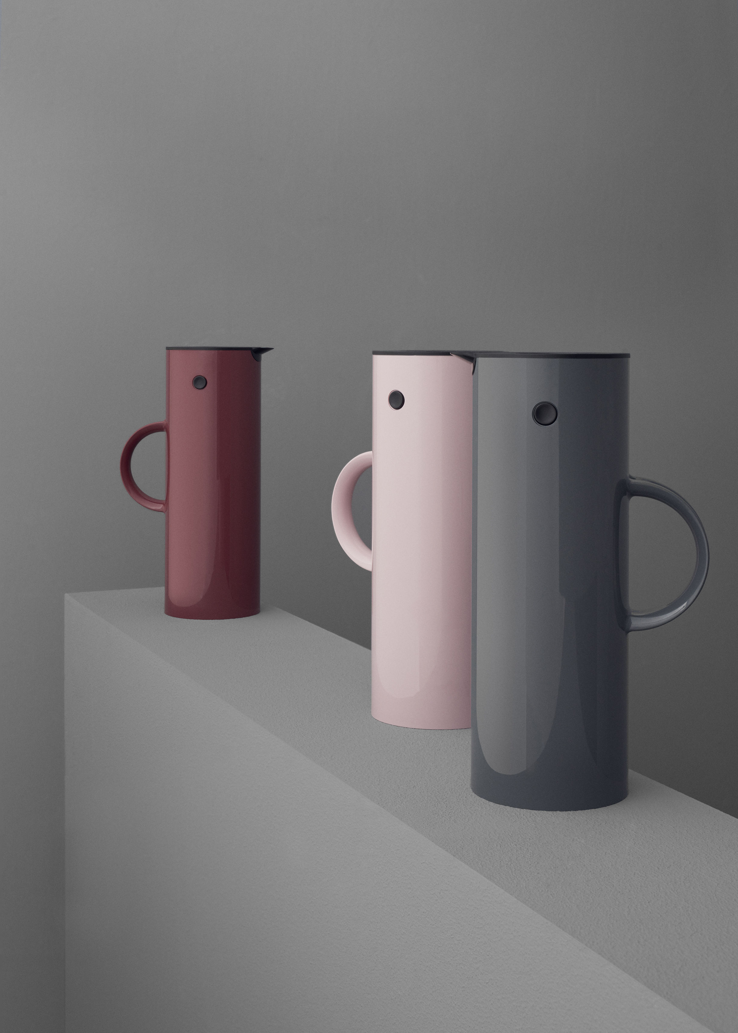 Stelton Classic EM77 Insulated jug Grey Made In Design UK