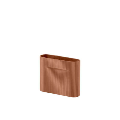 Interni - Vasi - Vaso Ridge Small - / H 16,5 cm - Ceramica di Muuto - Terracotta - Terracotta